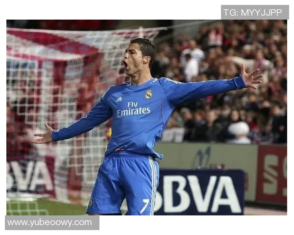 皇马足球巨星专属头像:球场之王的风采与荣耀展示 皇马足球巨星专属头像:球场之王的风采与荣耀展示