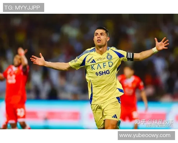 聚焦一位足球巨星的传奇故事与职业生涯发展路径探析